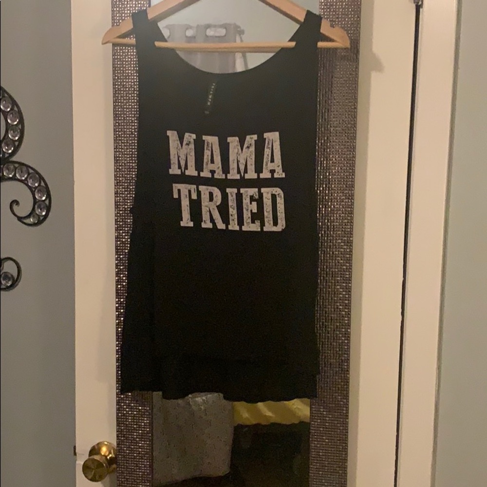 Graphic tank